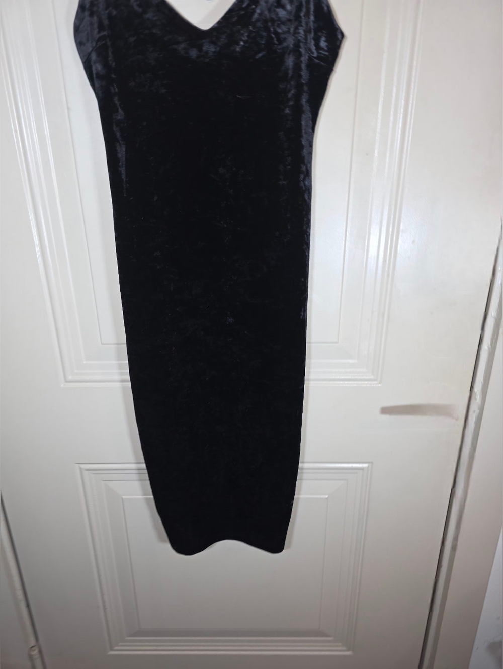 Revamped Black Velvet Midi Slip Dress with Thin‎ Straps - Picture 12 of 12